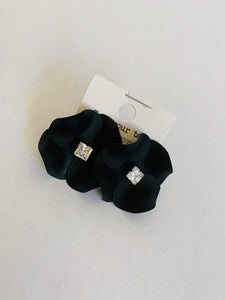 Flower Stub Earrings